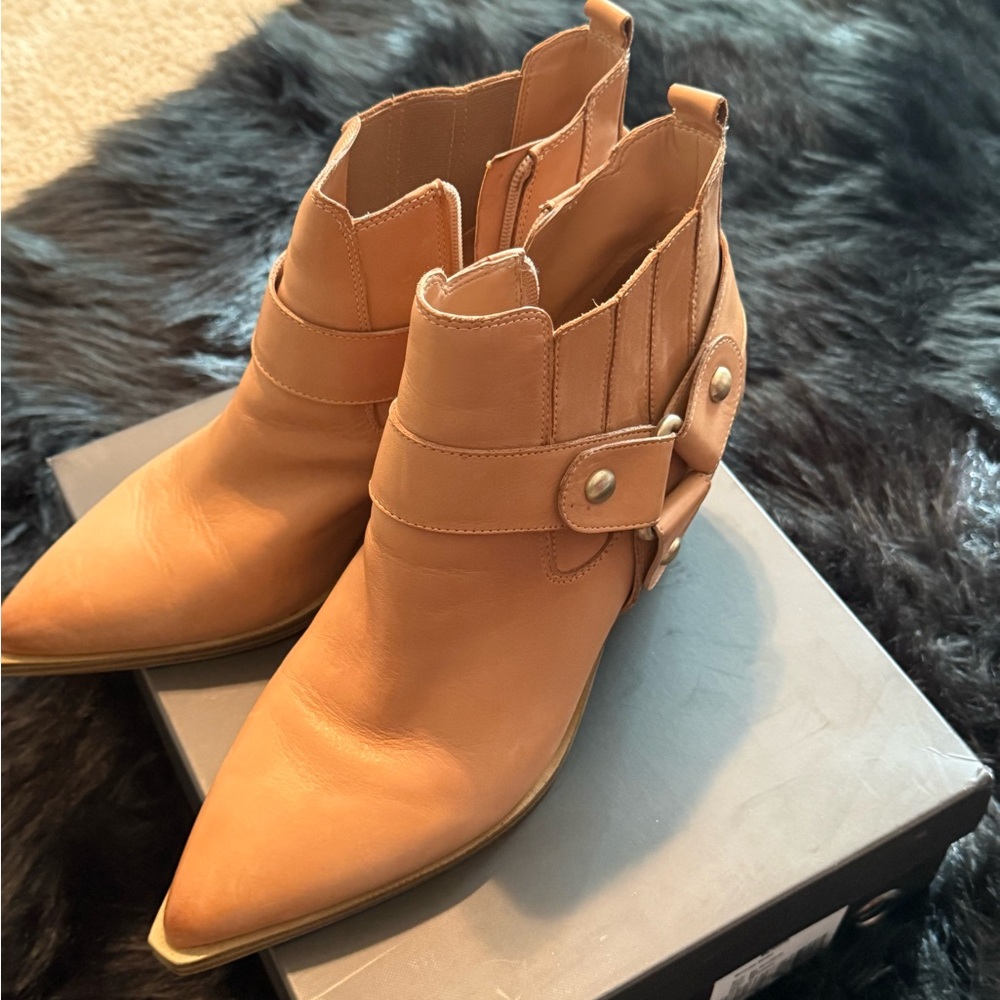 Vince Camuto-Berindal Western Boot